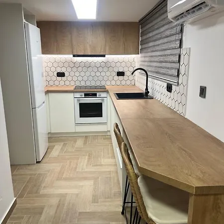 Апартаменты Matouli Retreat