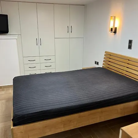 Matouli Retreat * Filotion